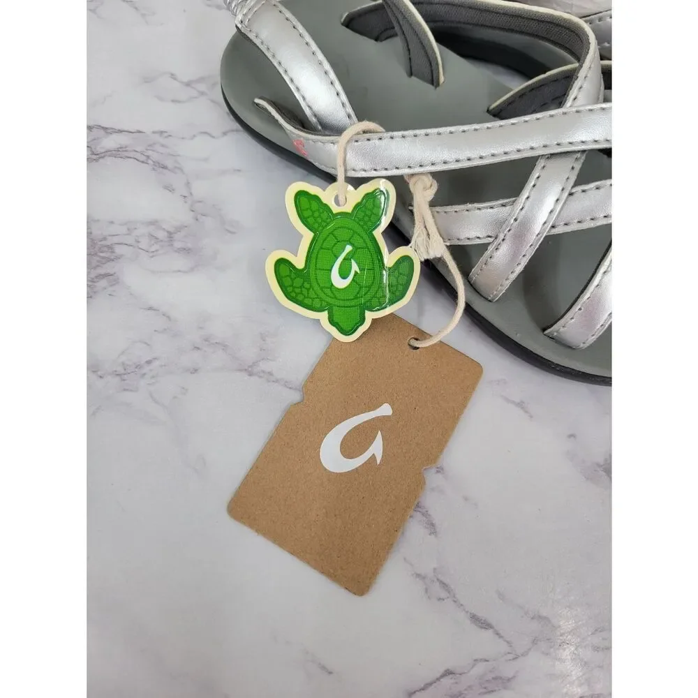 OluKai girls sandals
